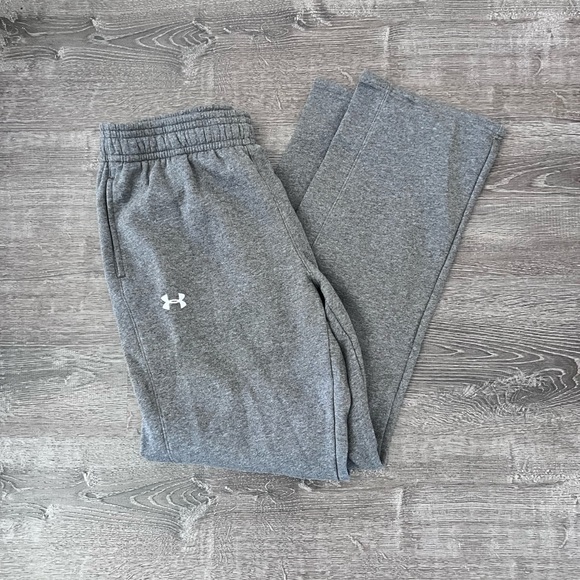 NWT under Armour gray staight leg women’s sweatpants - Picture 1 of 6